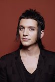 brian-molko-2004-0019